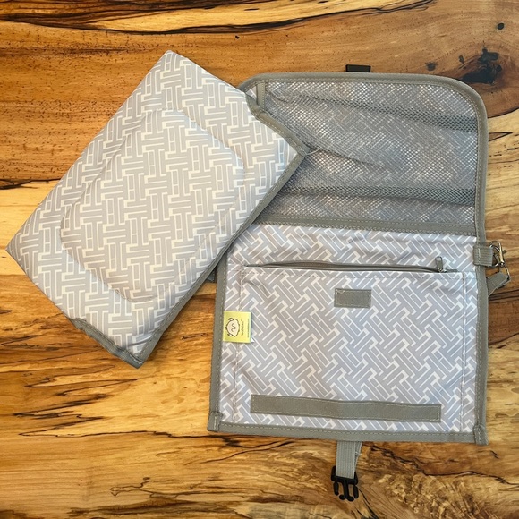 Kea Babies Portable Change Pad - New Never Used - Picture 12 of 15
